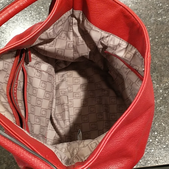 Liz Claiborne Red ♥️ handbag - Picture 4 of 13